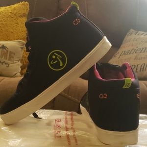 Zumba sneakers